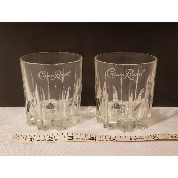 Crown Royal Whiskey Lowball Crystal Starburst Drink Glasses Etched Set 2 Italy - Picture 1 of 3
